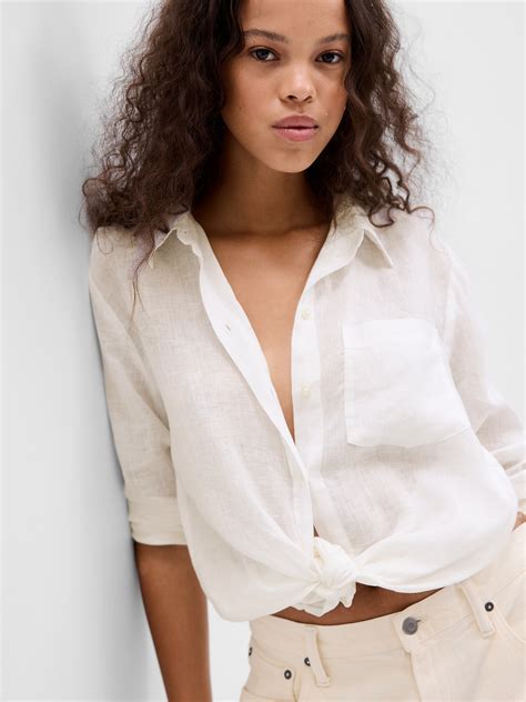 boyfriend shirt gap